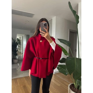 Ribana Classic Kadın  Gold Düğme Detaylı Kemerli Standart Beden Oversize Trend Kısa Panço