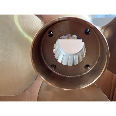 Volvo Penta 21368027 TS3R Kc Usa Ts3 Arka 4 Kanatlı  Nibral Arka